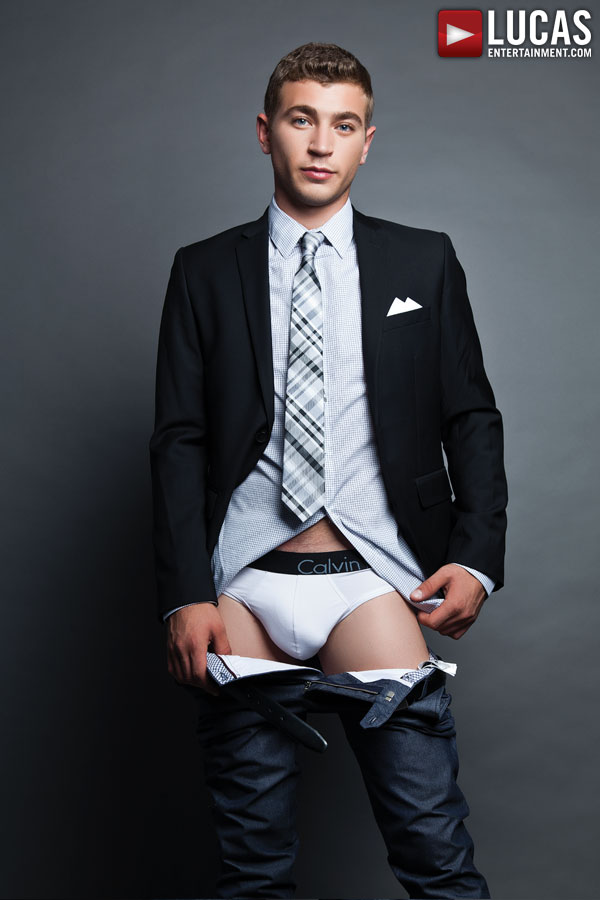 Alexander Greene - Gay Model - Lucas Raunch
