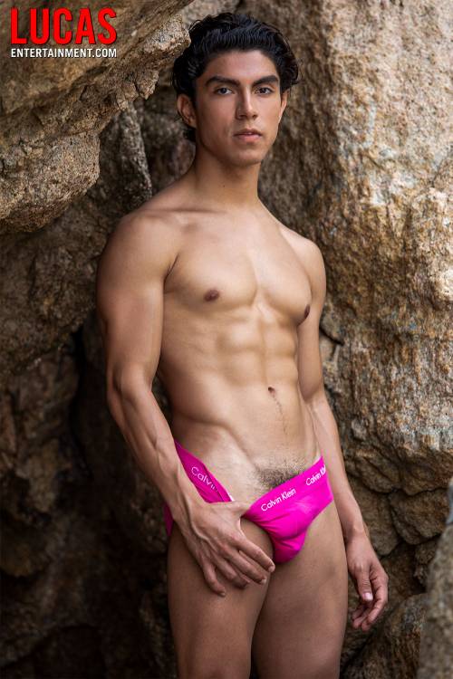 Alfonso Osnaya - Gay Model - Lucas Raunch