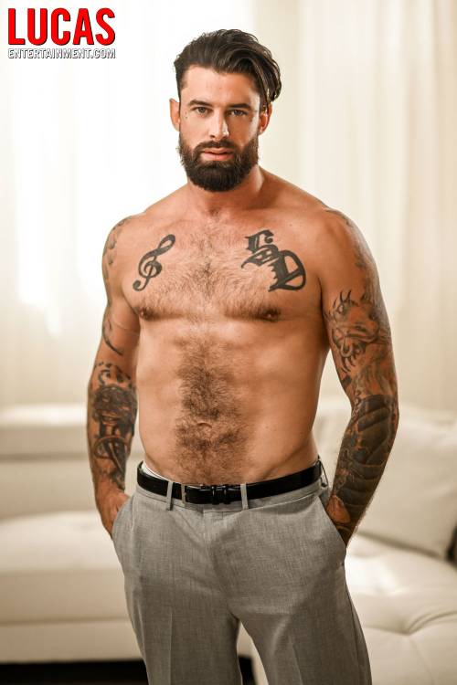 Alpha Wolfe - Gay Model - Lucas Raunch