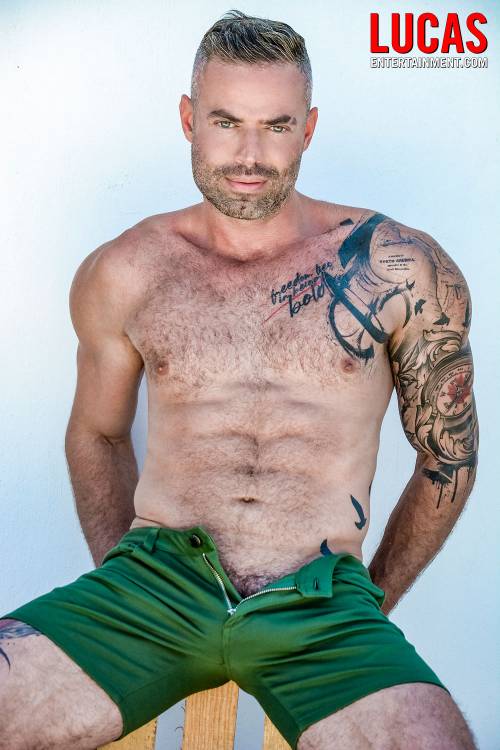 Leo Bacchus - Gay Model - Lucas Raunch